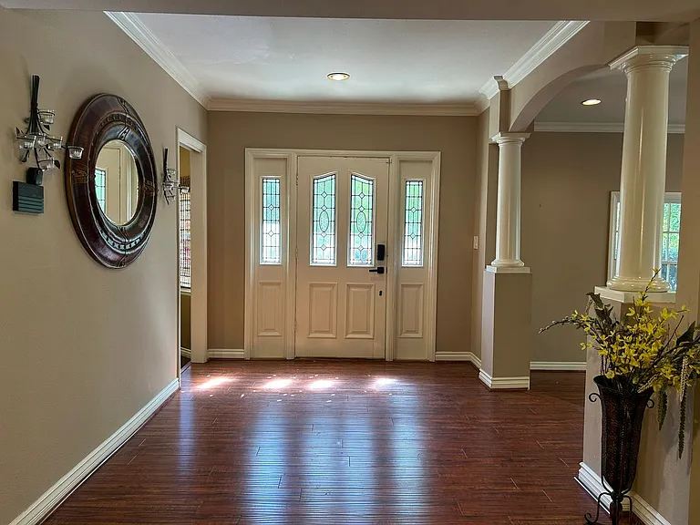 300 S Timken Rd — Photo 28