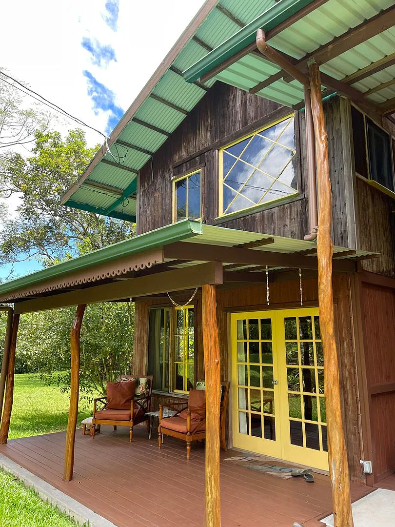 Available NOW | Furnished 3 Bedroom, 1.5 Bathroom Home on 2 Private Acres in Leilani Estates — Photo 1