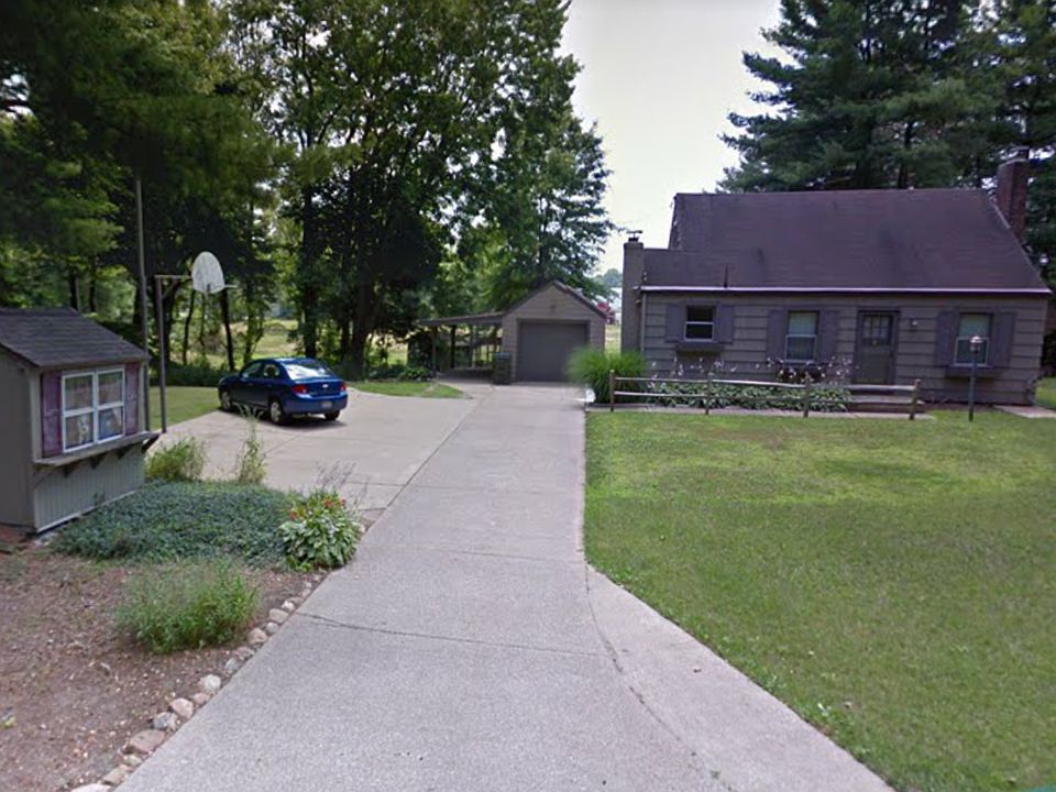 1st image of 5870 Stark Blvd
