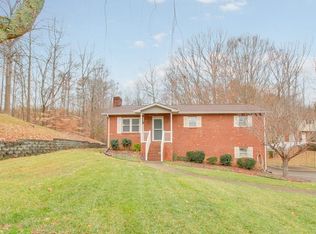 606 Cherry Tree Ln, Lewisville, NC 27023