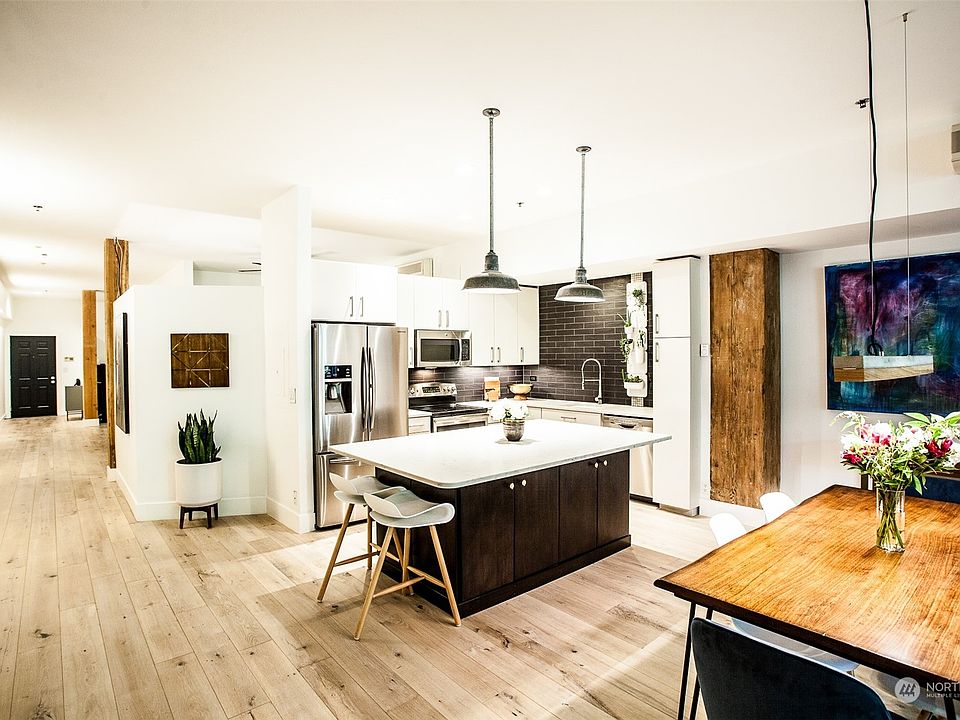 1st image of 526 1st Avenue S #311