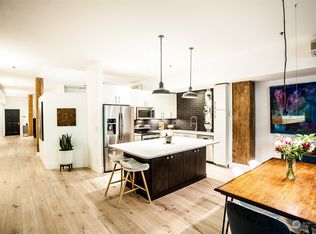 526 1st Ave S APT 311, Seattle, WA