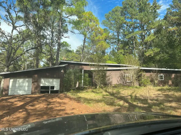 306 Sylvan Trl, Jackson, MS 39209