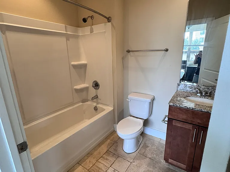 Friendly Apartments Co Living — Photo 75