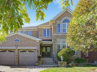 188 Willis Dr, Aurora, ON L4G7M2