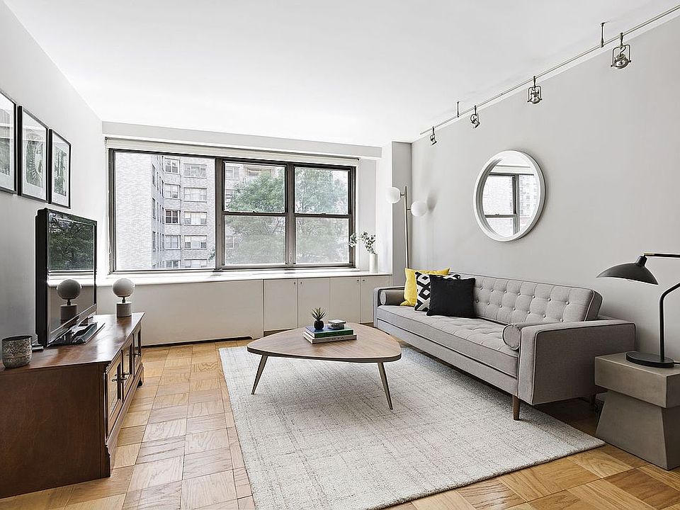 1st image of 305 E 40th St #4N