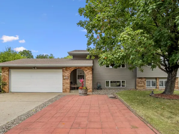 7300 119th Ave N, Champlin, MN 55316