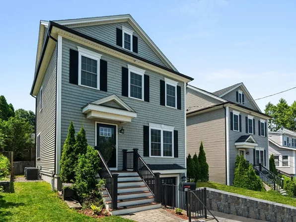 10 Huntington St, Waltham, MA 02452