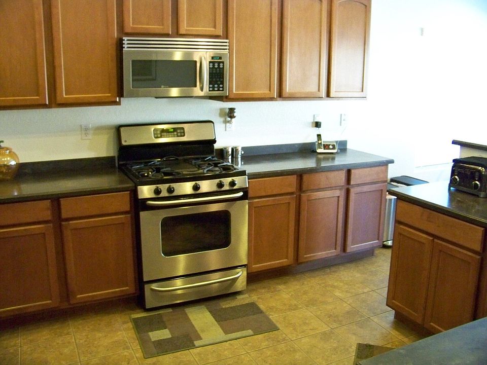 2nd image of 29670 W Fairmount