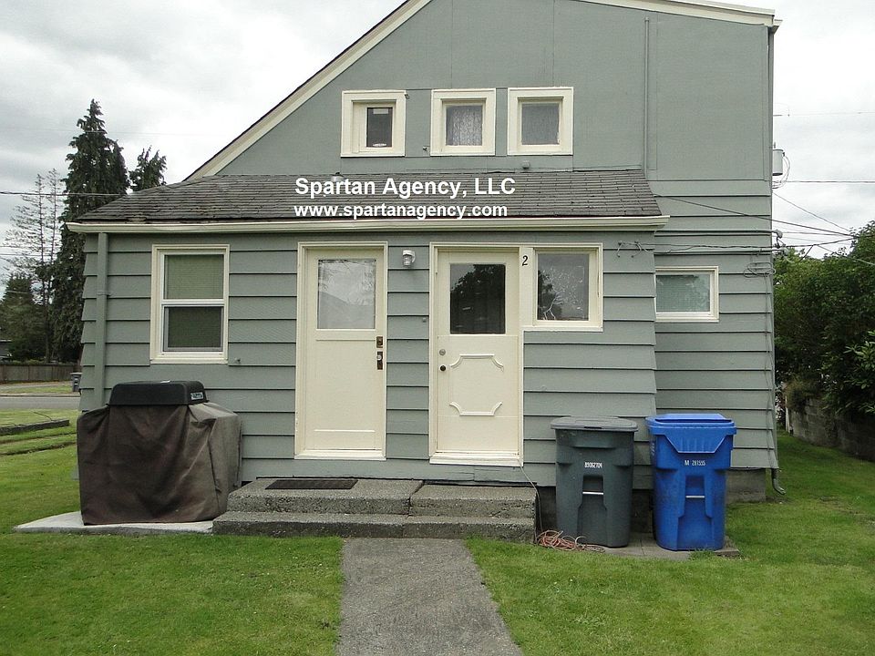 1st image of 335 3rd St SE APT 2