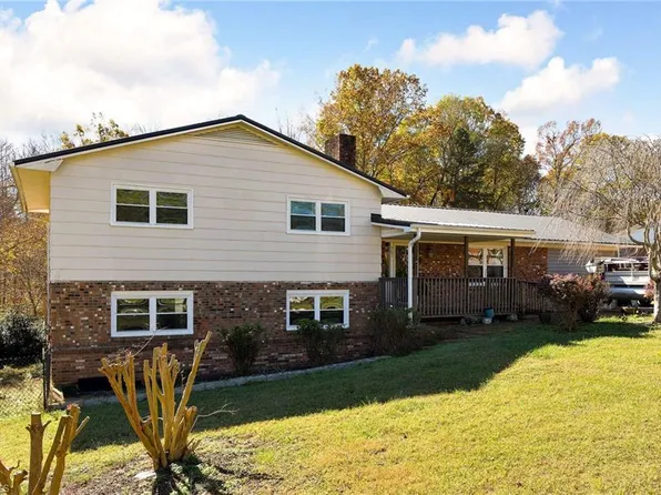 201 Sidney St, Lexington, NC 27295