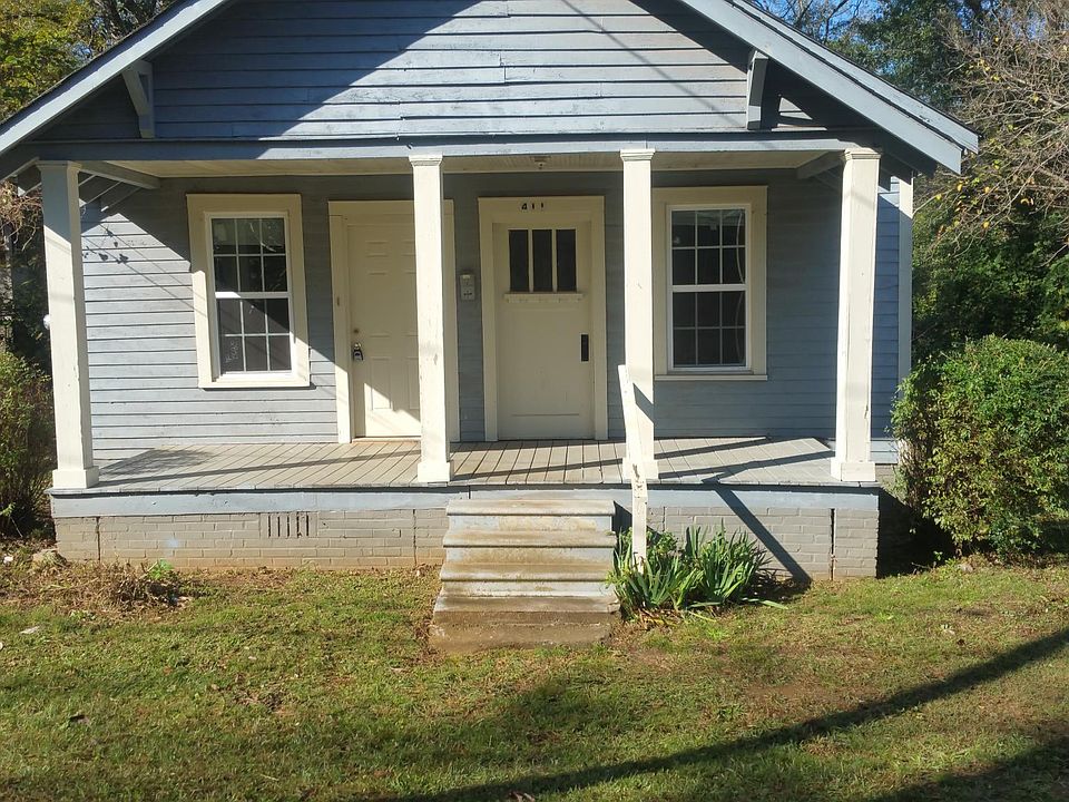 EXTERIOR HOUSE