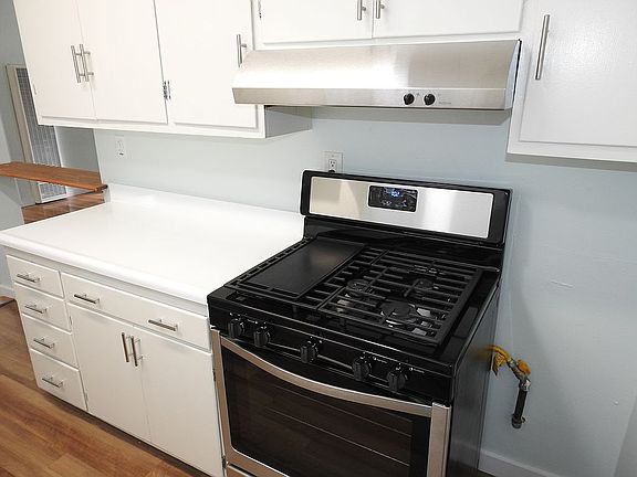 3rd image of 8501-05 Thunderbird Ln