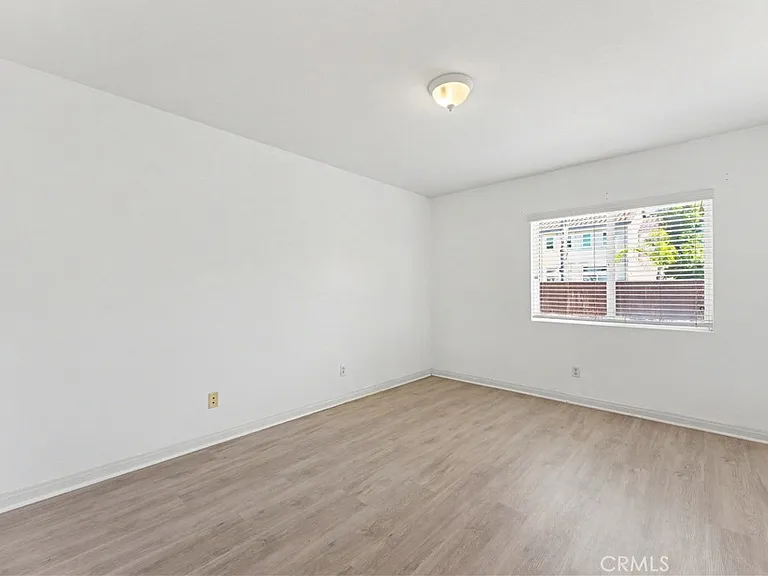 29535 Hyperion St — Photo 27
