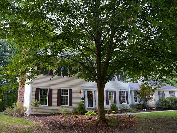 3rd image of 7494 Hudson Park Dr
