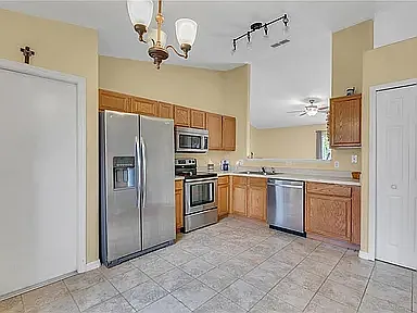 4215 Red Bird Ave #1 — Photo 9