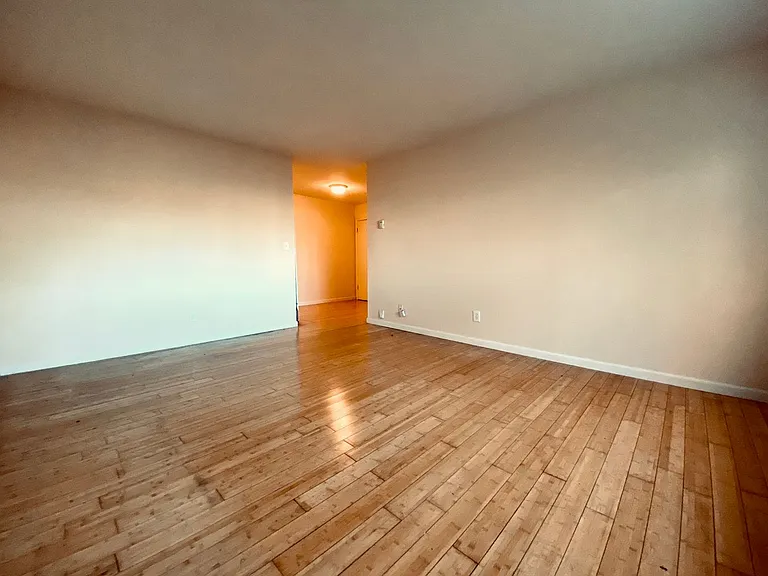 2342 S Austin St — Photo 6