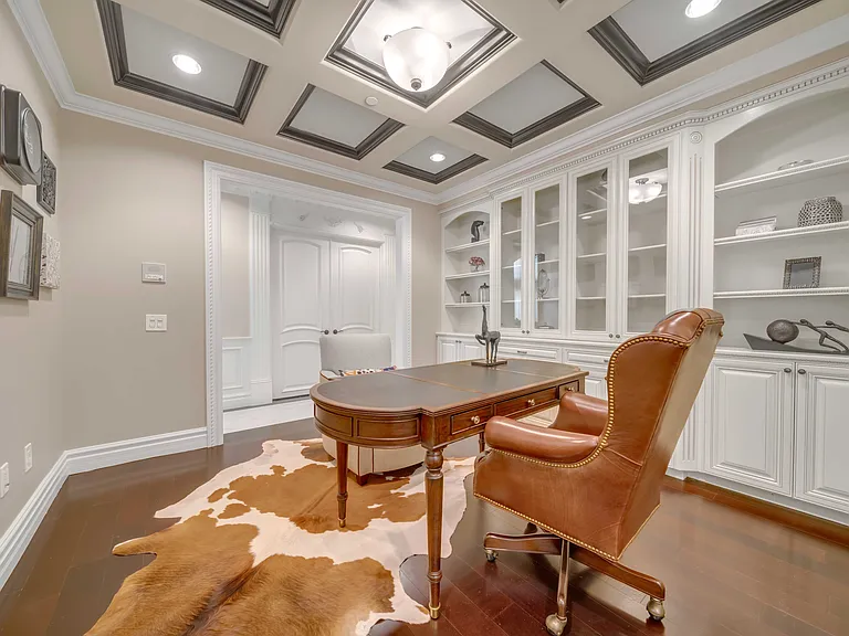 137 W Winnie Way — Photo 30