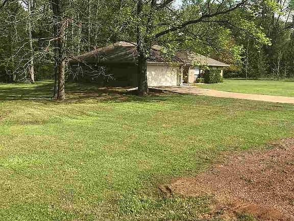 3rd image of 147 County Road 1315