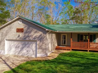 108 W Bobcat Ln, Wilder, TN 38589