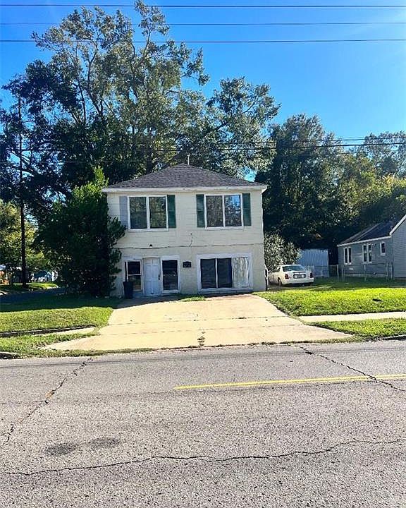 1st image of 31 Texas Ave