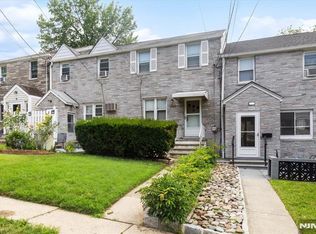 550 Beverly Rd, Teaneck, NJ 07666