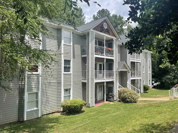 1331 Park Glen Dr APT 203, Raleigh, NC 27610