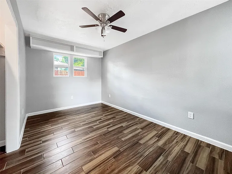 6347 Limestone St — Photo 21