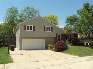 4102 Bel Air Dr, Kearney, NE 68845