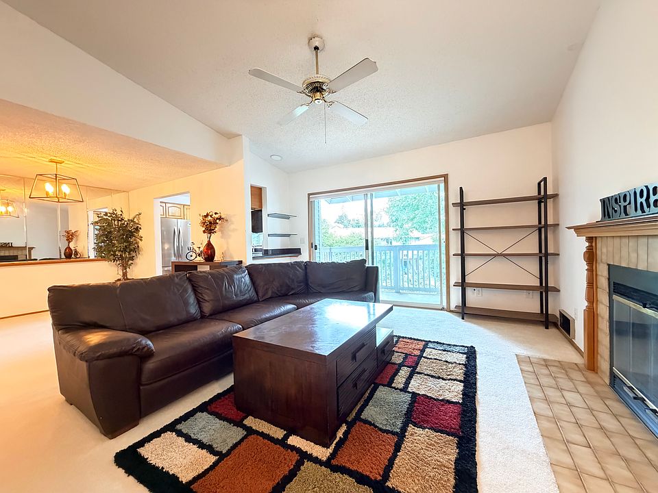 1st image of 10837 SE 172nd St APT 8D