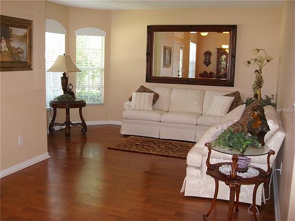 3rd image of 3105 E Floral Way