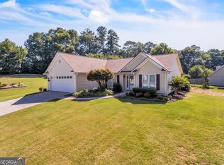 2332 Sunnyview Ln, Dacula, GA 30019