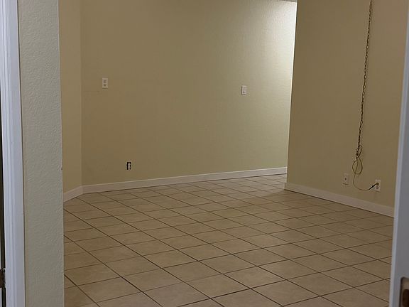 4th image of 5005 Venuto Way #2