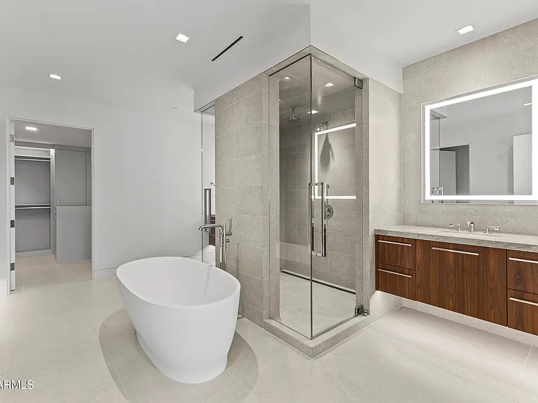 6587 N Palmeraie Blvd #2021 — Photo 19