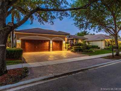 3811 Oak Ridge Cir, Weston, FL, 33331