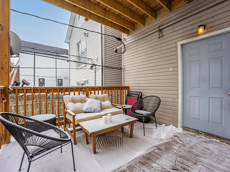 3115 N Oakley Ave #1 — Photo 19