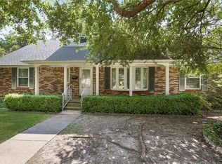 9637 Fieldcrest Dr, Dallas, TX 75238