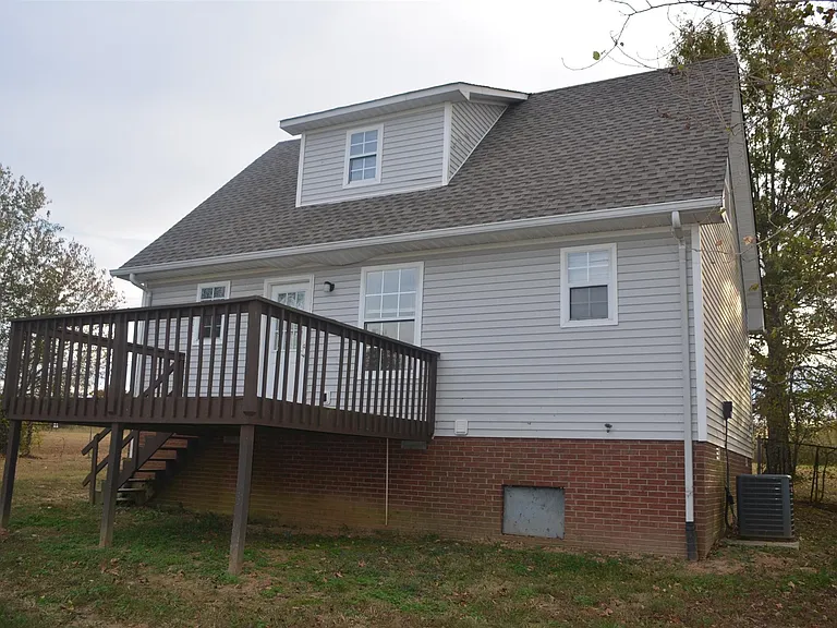 Carneal Ln — Photo 12