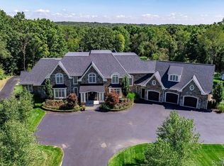 3129 S Milford Rd, Highland, MI 48357