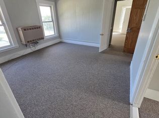 14 Summit St APT 3, Fairfield, ME 04937