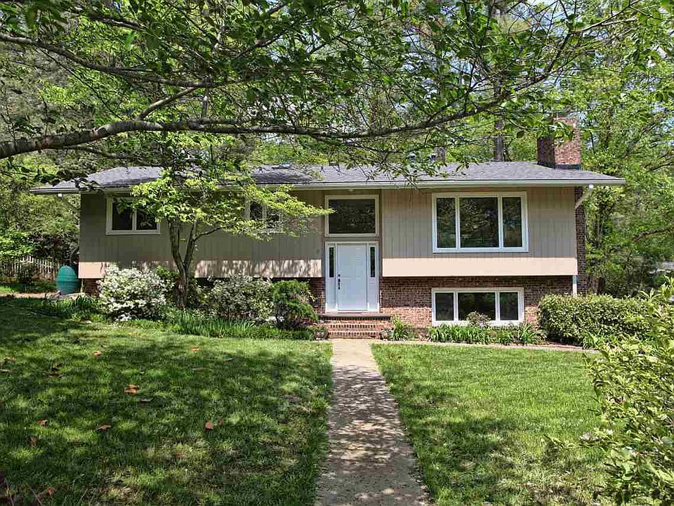 1st image of 2441 Sedgefield Dr