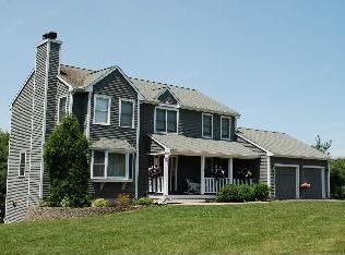 73 Red Glen Rd, Middletown, CT 06457