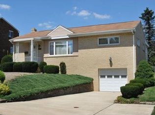 2032 Spring Hill Rd, Pittsburgh, PA 15243