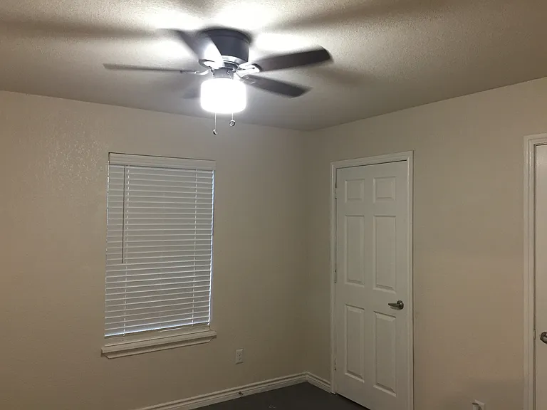 3015 Bomar Ave — Photo 12