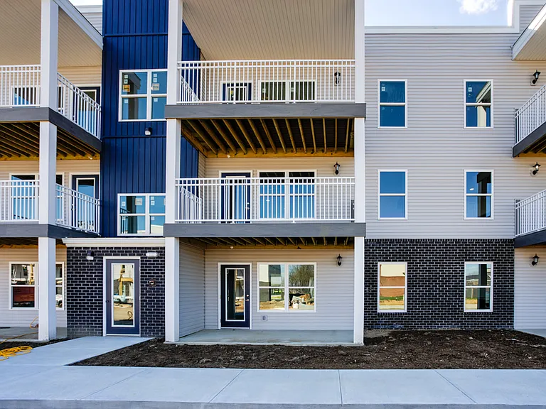 Cypress Point Apartments — Photo 56