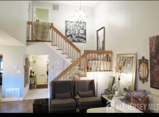309 Willowbrook Dr, North Brunswick, NJ 08902
