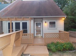 4821 Long Shadow Dr, Midlothian, VA 23112