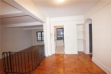 Rented by Siderow Residential Group