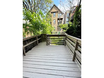 604 Manhattan Avenue, #1L