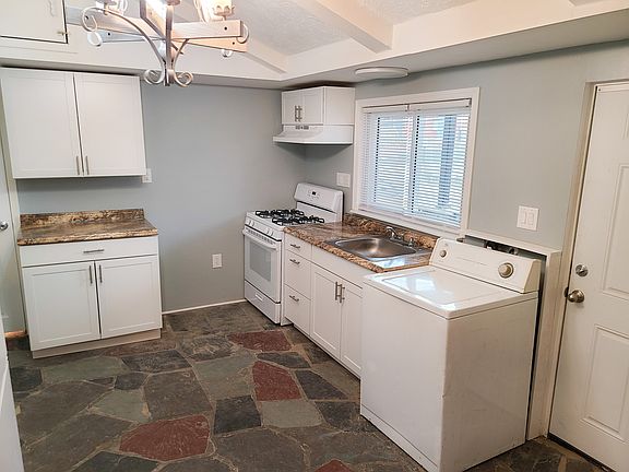 3rd image of 1427 Sellers St Floor 2